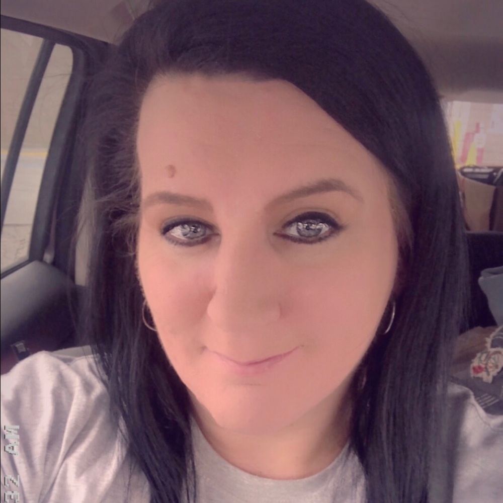 Meet your Posher, Tracy